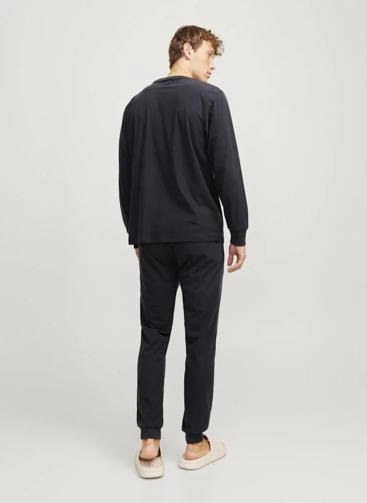 JACK & JONES  Casual Crew Neck Regular Fit T-Shirt for Men | Best Price UAE